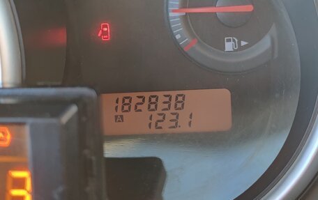 Nissan Tiida, 2010 год, 600 000 рублей, 9 фотография