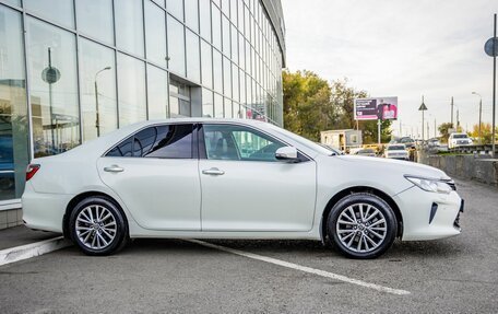 Toyota Camry, 2016 год, 2 198 000 рублей, 8 фотография