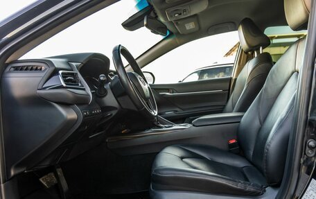 Toyota Camry, 2018 год, 2 648 000 рублей, 29 фотография