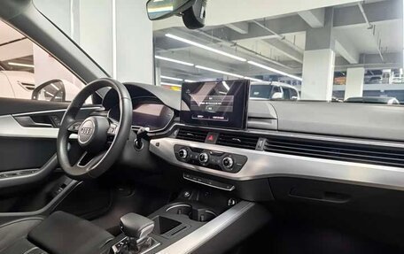 Audi A4, 2020 год, 2 770 000 рублей, 7 фотография