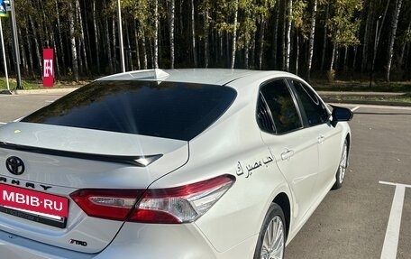 Toyota Camry, 2019 год, 2 500 000 рублей, 3 фотография