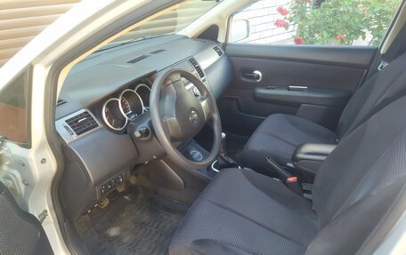 Nissan Tiida, 2011 год, 950 000 рублей, 5 фотография