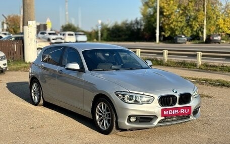 BMW 1 серия, 2018 год, 1 650 000 рублей, 4 фотография