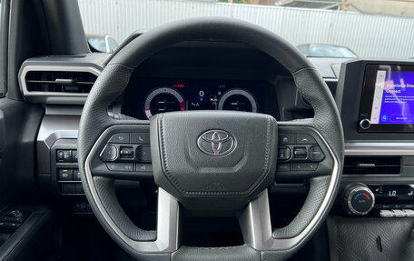 Toyota Tacoma, 2025 год, 7 250 000 рублей, 12 фотография