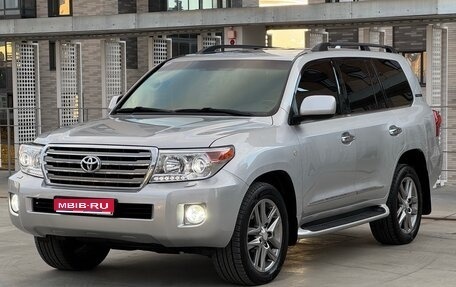Toyota Land Cruiser 200, 2008 год, 3 000 000 рублей, 1 фотография