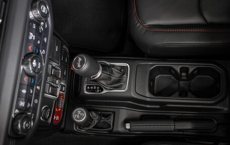 Jeep Wrangler, 2026 год, 8 480 000 рублей, 15 фотография