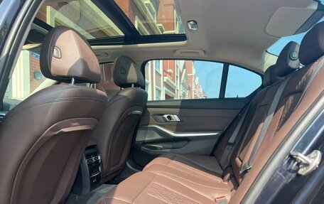 BMW 3 серия, 2023 год, 3 470 000 рублей, 12 фотография