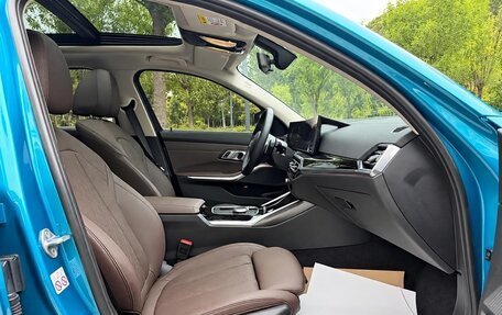 BMW 3 серия, 2023 год, 2 976 000 рублей, 8 фотография