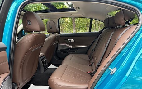 BMW 3 серия, 2023 год, 2 976 000 рублей, 11 фотография