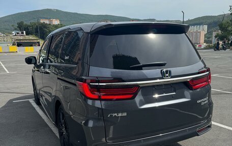 Honda Odyssey IV, 2022 год, 4 200 000 рублей, 3 фотография