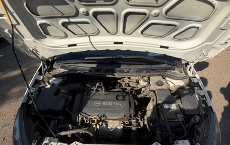 Opel Astra J, 2012 год, 660 000 рублей, 14 фотография