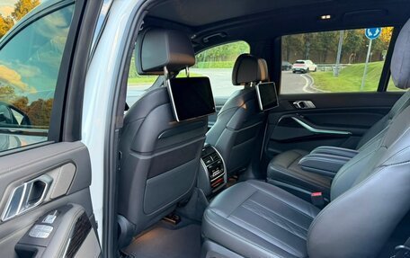 BMW X7, 2022 год, 9 099 000 рублей, 6 фотография