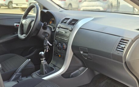 Toyota Corolla, 2012 год, 915 000 рублей, 13 фотография