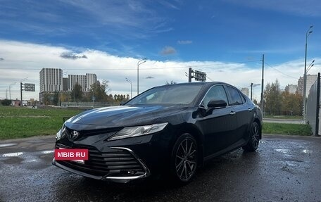 Toyota Camry, 2021 год, 4 200 000 рублей, 5 фотография
