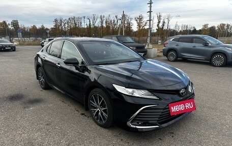 Toyota Camry, 2021 год, 4 200 000 рублей, 7 фотография