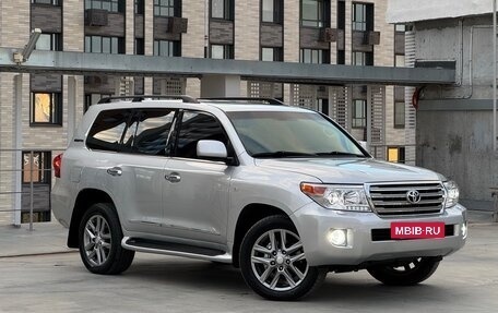 Toyota Land Cruiser 200, 2008 год, 3 000 000 рублей, 3 фотография