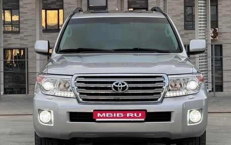 Toyota Land Cruiser 200, 2008 год, 3 000 000 рублей, 5 фотография