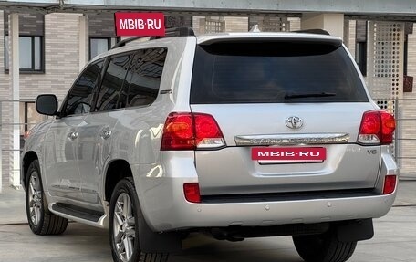 Toyota Land Cruiser 200, 2008 год, 3 000 000 рублей, 7 фотография