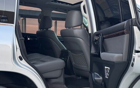 Toyota Land Cruiser 200, 2008 год, 3 000 000 рублей, 25 фотография