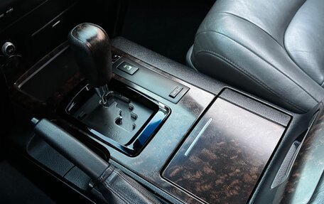 Toyota Land Cruiser 200, 2008 год, 3 000 000 рублей, 31 фотография