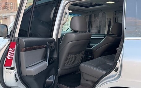 Toyota Land Cruiser 200, 2008 год, 3 000 000 рублей, 23 фотография
