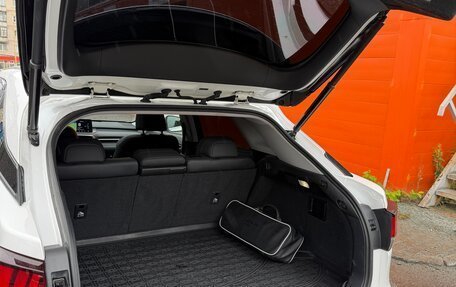 Lexus RX IV рестайлинг, 2020 год, 5 490 000 рублей, 9 фотография