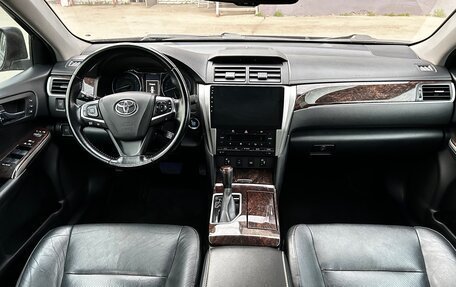 Toyota Camry, 2016 год, 2 090 000 рублей, 17 фотография