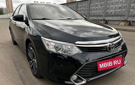 Toyota Camry, 2016 год, 2 090 000 рублей, 7 фотография