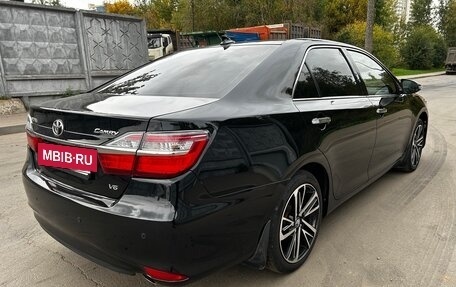 Toyota Camry, 2016 год, 2 090 000 рублей, 11 фотография