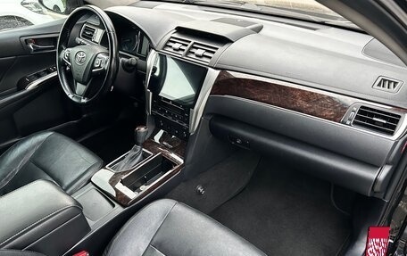 Toyota Camry, 2016 год, 2 090 000 рублей, 19 фотография