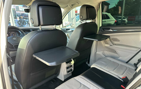 Volkswagen Tiguan II, 2017 год, 2 650 000 рублей, 12 фотография