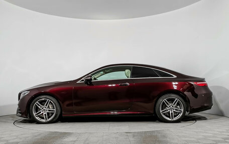 Mercedes-Benz E-Класс, 2018 год, 4 750 000 рублей, 8 фотография