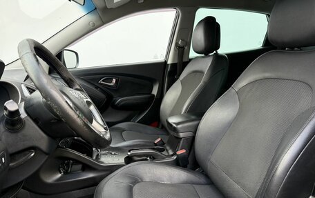 Hyundai ix35 I рестайлинг, 2014 год, 990 000 рублей, 10 фотография