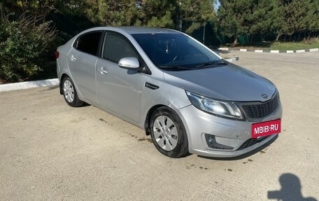 KIA Rio III рестайлинг, 2011 год, 550 000 рублей, 4 фотография