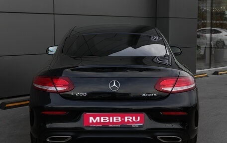Mercedes-Benz C-Класс, 2017 год, 3 398 000 рублей, 6 фотография