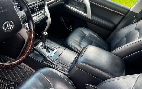 Toyota Land Cruiser 200, 2013 год, 3 540 000 рублей, 8 фотография