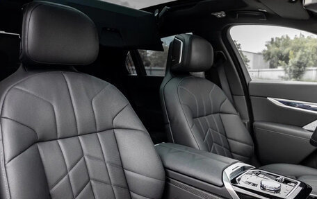 BMW 7 серия, 2025 год, 13 280 000 рублей, 21 фотография