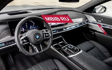 BMW 7 серия, 2025 год, 13 280 000 рублей, 16 фотография