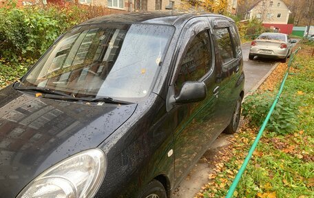 Toyota FunCargo, 2001 год, 350 000 рублей, 9 фотография