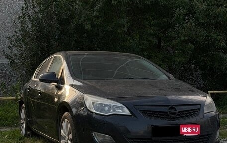 Opel Astra J, 2010 год, 399 990 рублей, 2 фотография