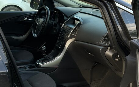 Opel Astra J, 2010 год, 399 990 рублей, 8 фотография