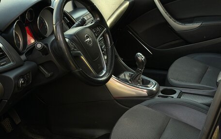 Opel Astra J, 2010 год, 399 990 рублей, 7 фотография