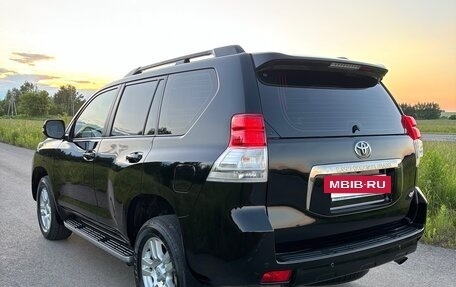 Toyota Land Cruiser Prado 150 рестайлинг 2, 2010 год, 2 650 000 рублей, 2 фотография