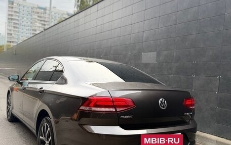 Volkswagen Passat B8 рестайлинг, 2016 год, 1 555 000 рублей, 2 фотография