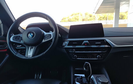 BMW 5 серия, 2019 год, 4 350 000 рублей, 18 фотография