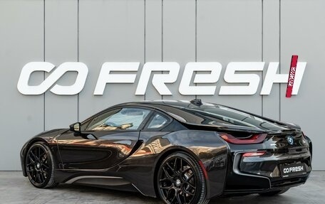 BMW i8 I рестайлинг, 2014 год, 5 900 000 рублей, 2 фотография