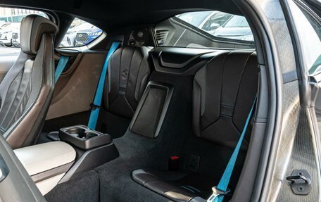 BMW i8 I рестайлинг, 2014 год, 5 900 000 рублей, 13 фотография