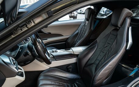BMW i8 I рестайлинг, 2014 год, 5 900 000 рублей, 14 фотография