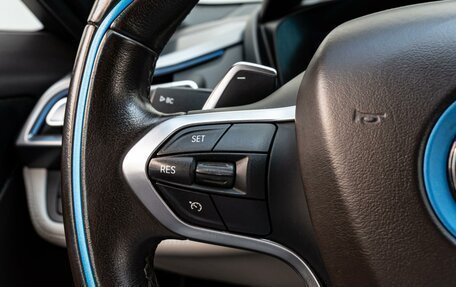 BMW i8 I рестайлинг, 2014 год, 5 900 000 рублей, 19 фотография