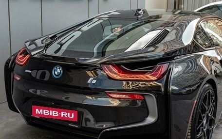BMW i8 I рестайлинг, 2014 год, 5 900 000 рублей, 9 фотография
